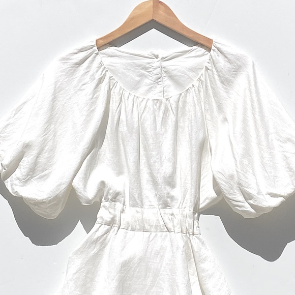 ASTR the LABEL Women’s Vendetti Cutout Puff Sleeve Ivory Linen Top Size Large - Picture 6 of 8